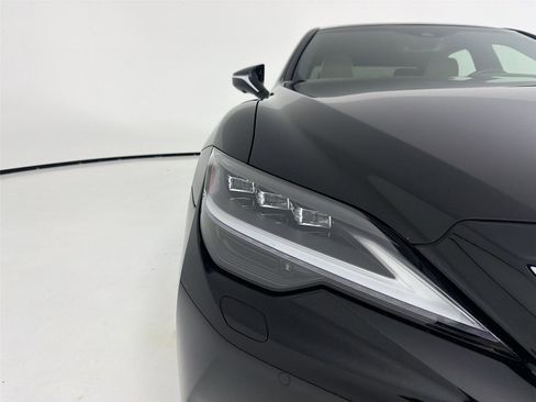 Used 2023 Lexus LS 500 w/ Interior Upgrade Package RWD image 26
