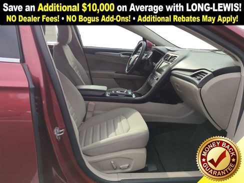 Used 2018 Ford Fusion SE w/ Fusion SE Technology Package image 22