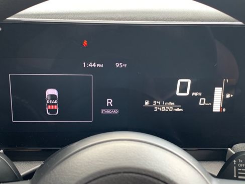 Used 2025 Nissan Kicks SV FWD image 9