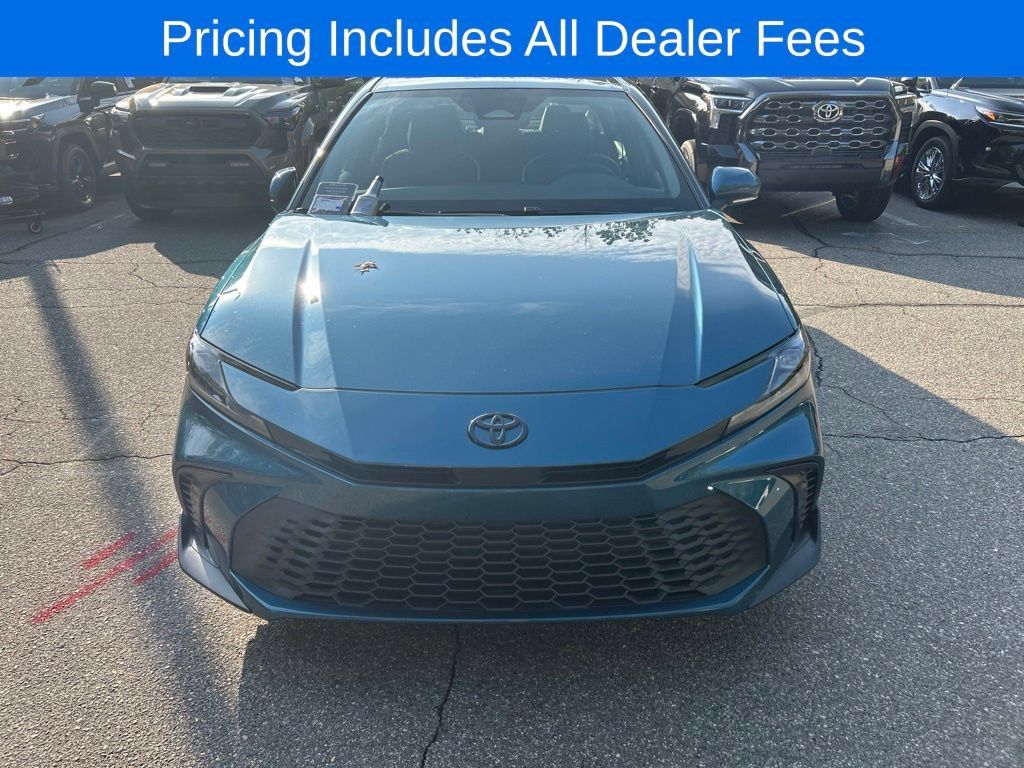 New 2026 Toyota Camry SE w/ Convenience Package FWD image 2