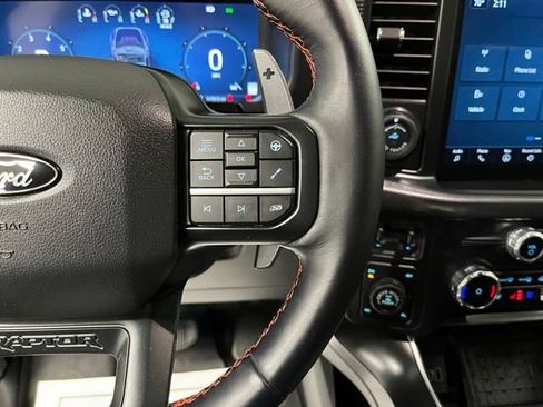 Used 2025 Ford F150 Raptor AWD/4WD image 27