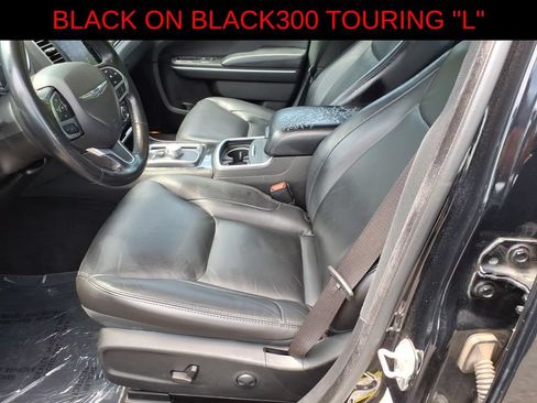 Used 2022 Chrysler 300 Touring L w/ Popular Equipment Group AWD/4WD image 13