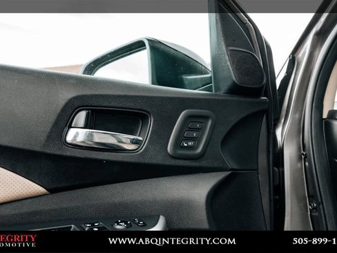 Used 2015 Honda CR-V Touring image 22