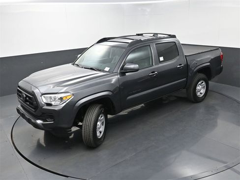 Used 2023 Toyota Tacoma SR image 32