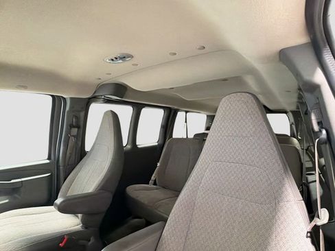 Used 2016 Chevrolet Express 3500 LT w/ LT Preferred Equipment Group image 16