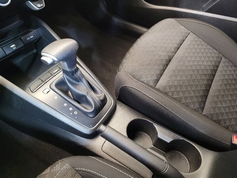 Used 2023 Kia Rio S image 26