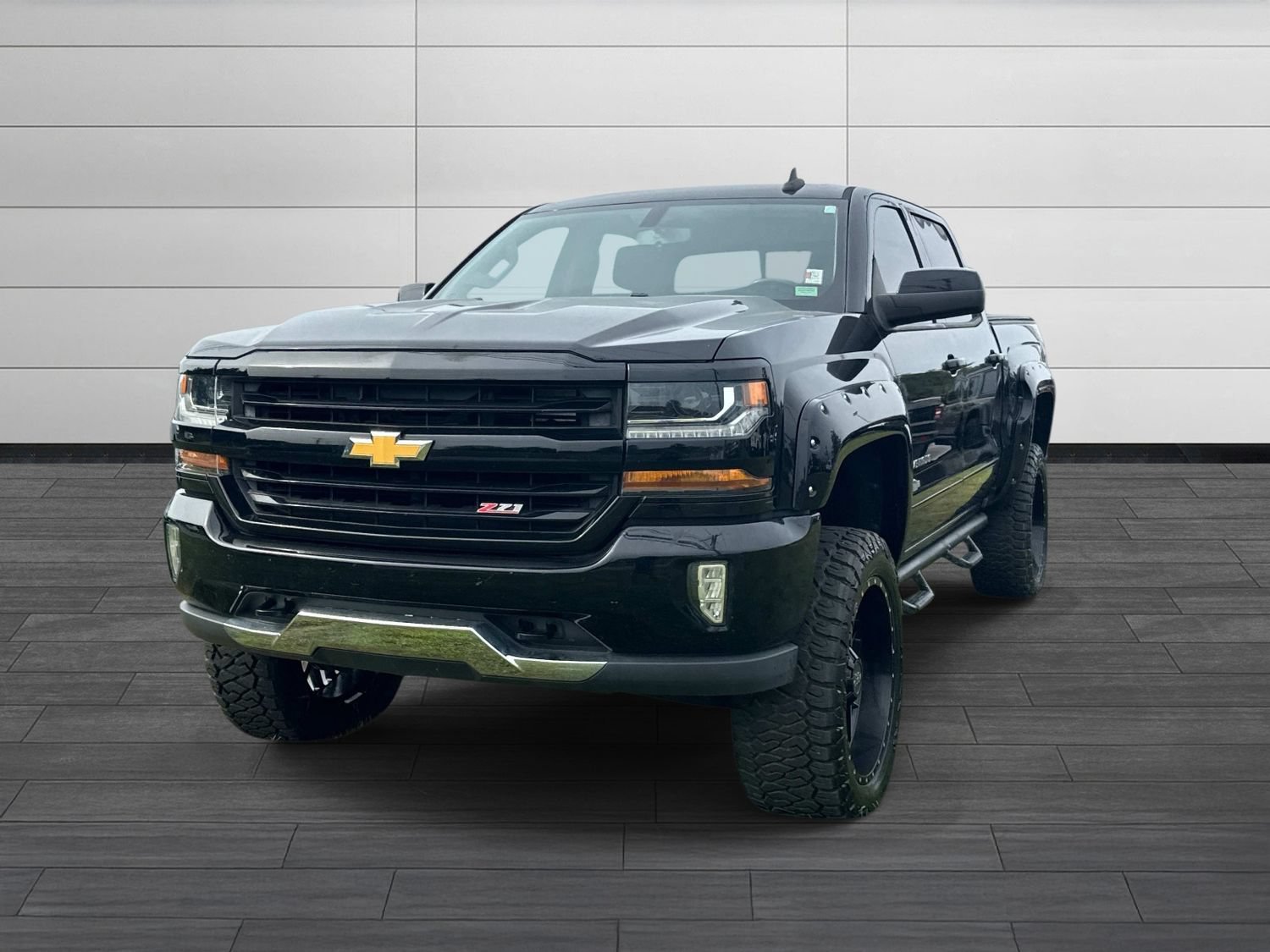 Used 2018 Chevrolet Silverado 1500 LT w/ All Star Edition AWD/4WD image 10
