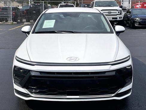Used 2026 Hyundai Sonata Blue FWD image 2