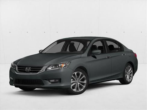 Used 2015 Honda Accord Sport image 1
