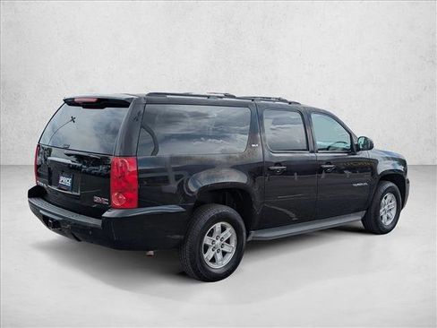 Used 2013 GMC Yukon XL SLT AWD/4WD image 5