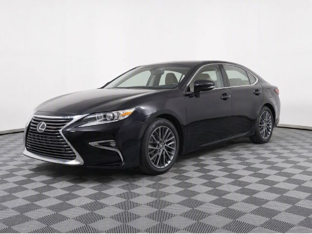 Used 2018 Lexus ES 350 w/ Navigation System Package FWD image 2