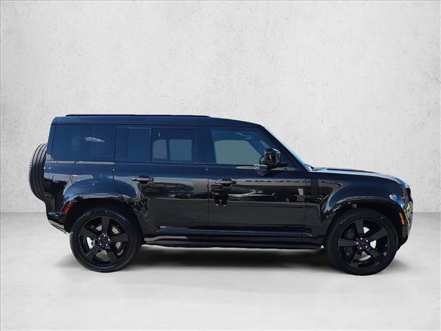 New 2026 Land Rover Defender 110 X-Dynamic SE AWD/4WD image 4