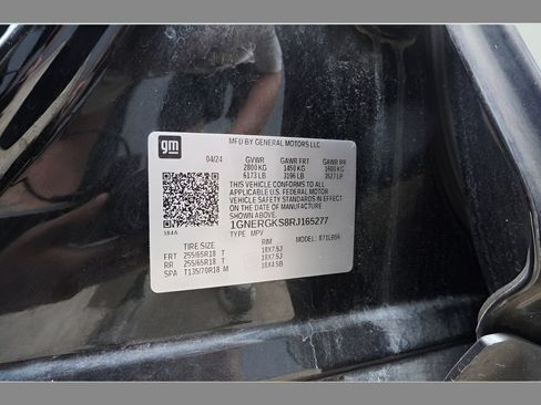 Used 2024 Chevrolet Traverse LT FWD image 7