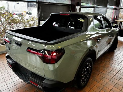 Used 2024 Hyundai Santa Cruz SEL FWD image 11