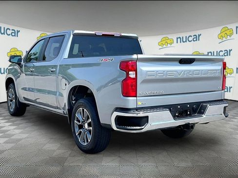 Used 2023 Chevrolet Silverado 1500 LT AWD/4WD image 4