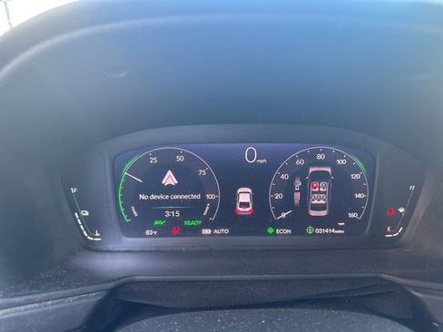 Used 2023 Honda Accord Touring image 9