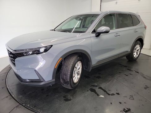 Certified 2026 Honda CR-V LX image 3