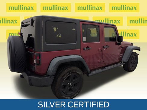 Used 2013 Jeep Wrangler Unlimited Sport AWD/4WD image 3