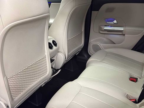 New 2026 Mercedes-Benz GLA 250 4MATIC image 30