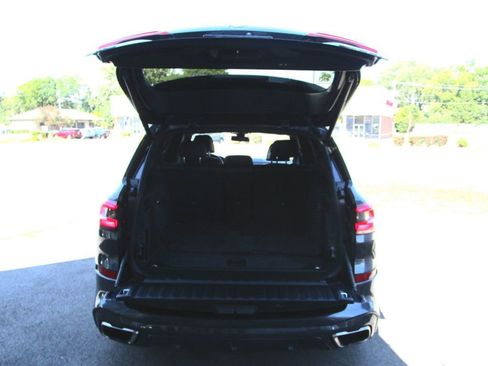 Used 2020 BMW X5 M50i w/ Premium Package image 35