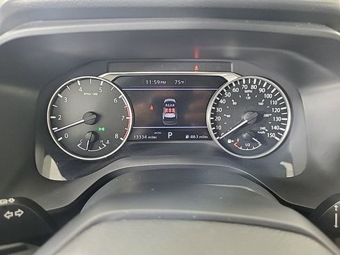 Used 2025 Nissan Rogue SV image 12