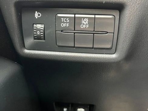 Used 2019 MAZDA CX-5 Sport w/ I-ACTIVSENSE Package image 18