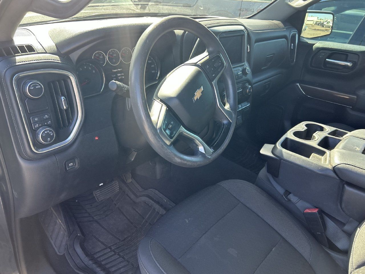 Used 2020 Chevrolet Silverado 1500 LT RWD image 12
