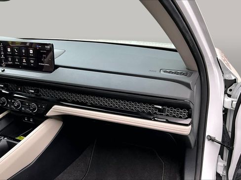 Used 2023 Honda Accord Touring image 19