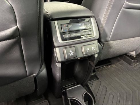 Used 2022 Subaru Ascent Touring w/ Popular Package #2A AWD/4WD image 20
