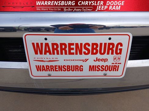 Used 2016 RAM 2500 Tradesman w/ Chrome Appearance Group image 31