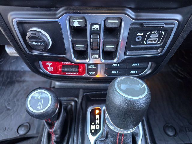 Certified 2021 Jeep Wrangler Unlimited Rubicon w/ Cold Weather Group AWD/4WD image 18
