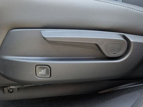Used 2025 Hyundai Santa Fe SEL FWD image 28