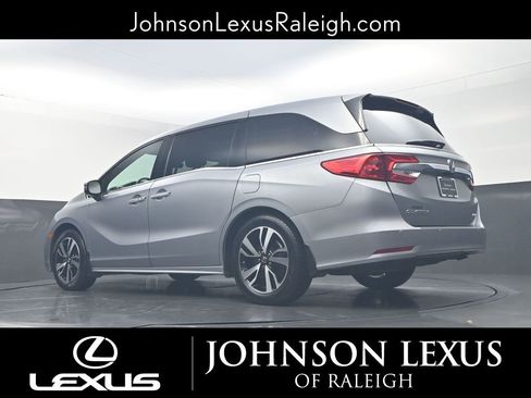 Used 2019 Honda Odyssey Elite image 17