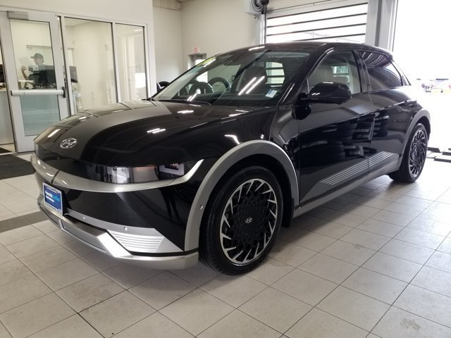 Used 2024 Hyundai Ioniq 5 Limited AWD/4WD image 2