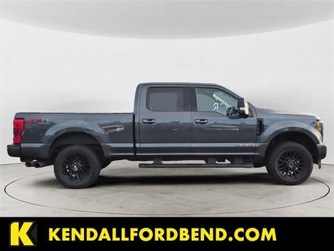 Used 2019 Ford F250 Lariat w/ Lariat Ultimate Package image 6