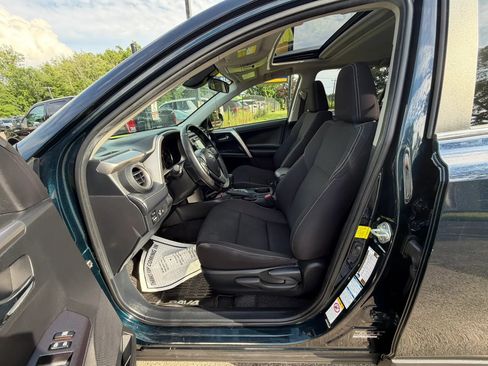 Used 2017 Toyota RAV4 XLE w/ All Weather Liner Package AWD/4WD image 10