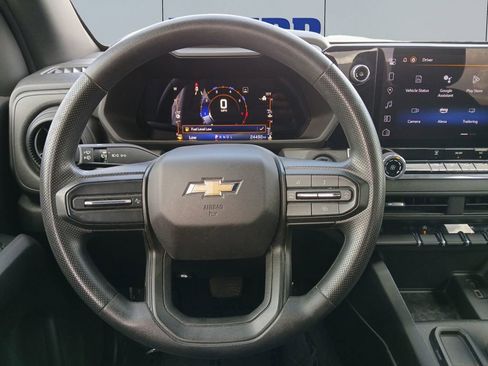 Used 2023 Chevrolet Colorado W/T RWD image 13