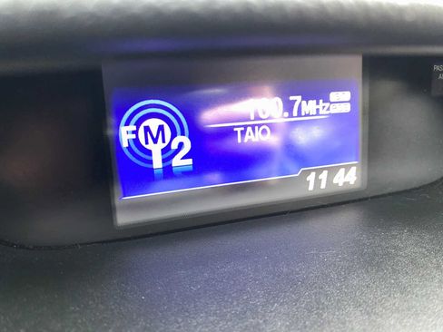 Used 2014 Honda CR-V LX image 17