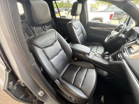 Certified 2024 Cadillac XT6 Luxury AWD/4WD image 28