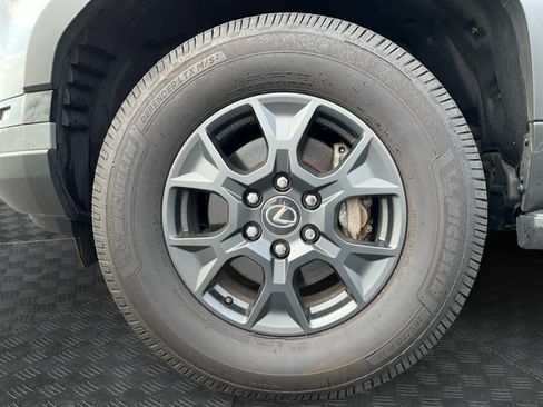 Used 2024 Lexus GX 550 AWD/4WD image 14