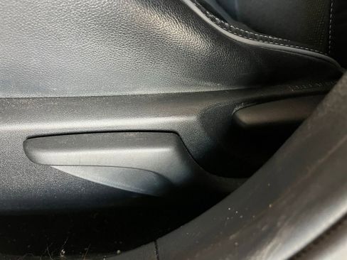 Used 2014 Toyota Corolla S FWD image 17