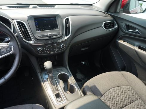 Certified 2022 Chevrolet Equinox LT AWD/4WD image 21