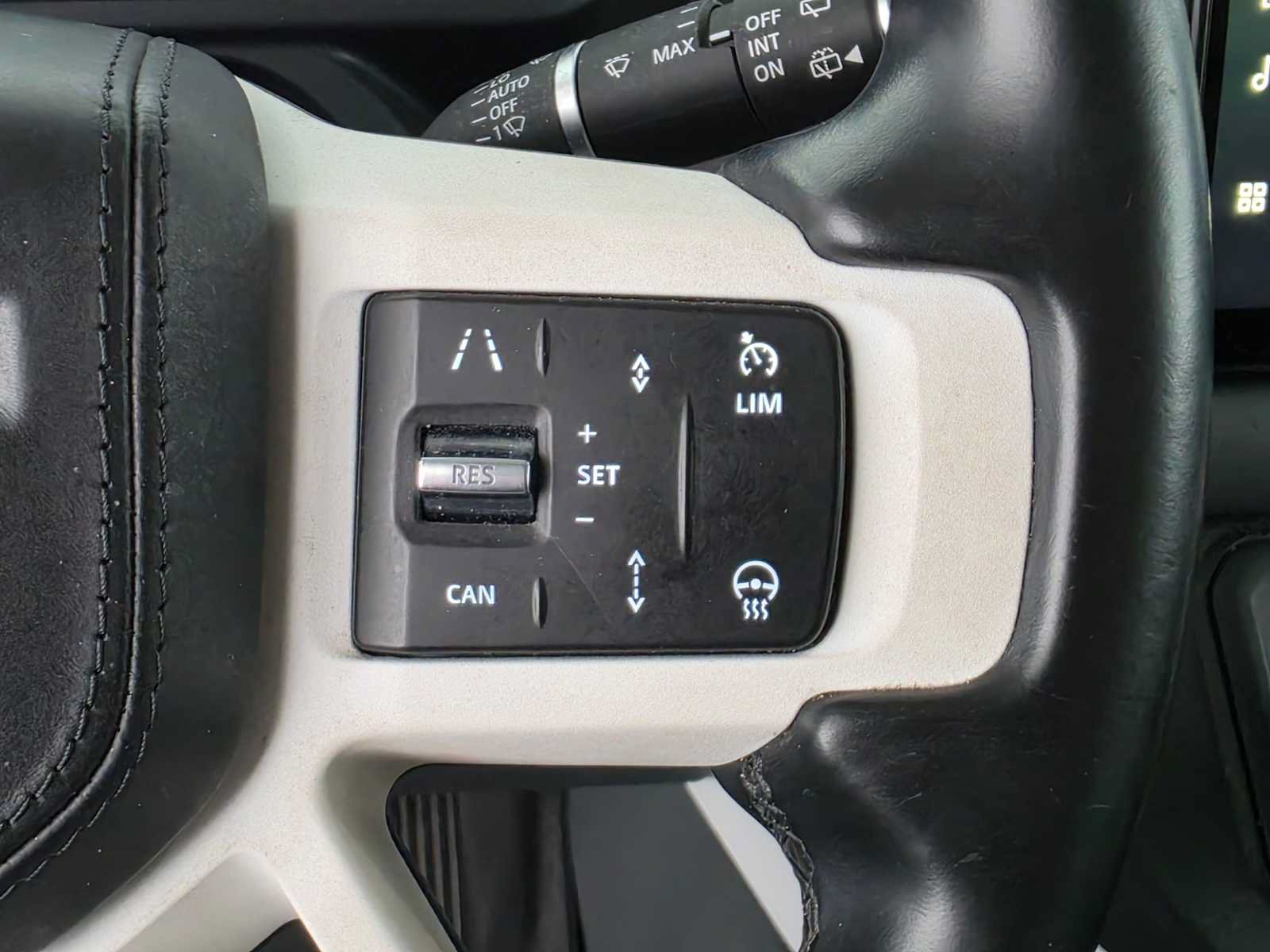 Used 2023 Land Rover Defender 130 First Edition AWD/4WD image 33