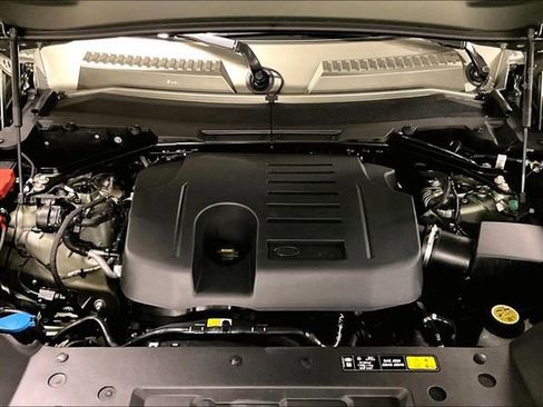 Certified 2025 Land Rover Defender 130 S AWD/4WD image 9