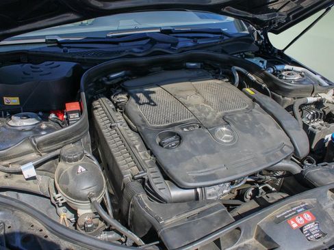 Used 2016 Mercedes-Benz E 350 4MATIC Wagon image 45