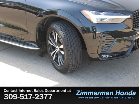 Used 2025 Volvo XC60 B5 Core AWD/4WD image 19
