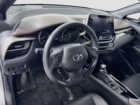 Certified 2019 Toyota C-HR Limited FWD image 10