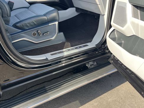 Used 2022 Ford F150 Limited image 35