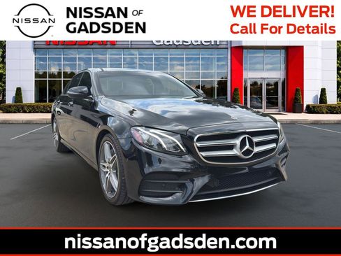Used 2018 Mercedes-Benz E 300 image 1