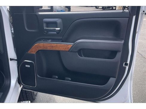 Used 2019 Chevrolet Silverado 3500 High Country w/ Duramax Plus Package image 26